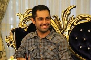 ویدئو زیرخاکی از اشکان اشتیاق در پیام بازرگانی تلویزیون