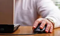 تشخیص کاربران دروغگو از روی حرکات ماوس