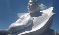 از تندیس سیامند رحمان رونمایی شد