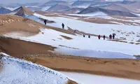 بیابان بزرگ چین پوشیده از برف شد