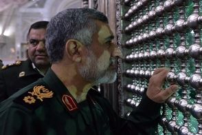 آخرین زیارت شهید حاجی‌زاده در حرم حضرت معصومه (س)