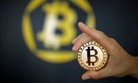 بیت‌کوین برای دومین روز متوالی ریزشی ماند