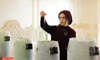 تینا پاکروان به «بی‌وزنی» پیوست