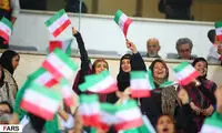 چهره ویژه در بین تماشاگران زن در ورزشگاه آزادی