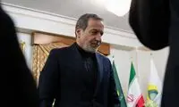 عکس پُربازدید از عراقچی و تیمش در یک رستوران مصری