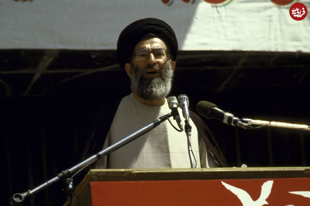   تصویری پربازدید از رهبر انقلاب با لباس نظامی در دهه ۶۰ 