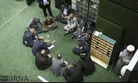 دورهمی صمیمانه در مجلس