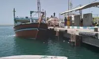 توقیف شناور حامل ۳۳۰هزار لیتر سوخت قاچاق  