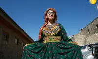 نمایش مُد با حضور مُدل‌های زن و مردِ افغان