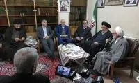 تجمع نمایندگان اصفهان در دفتر امام جمعه