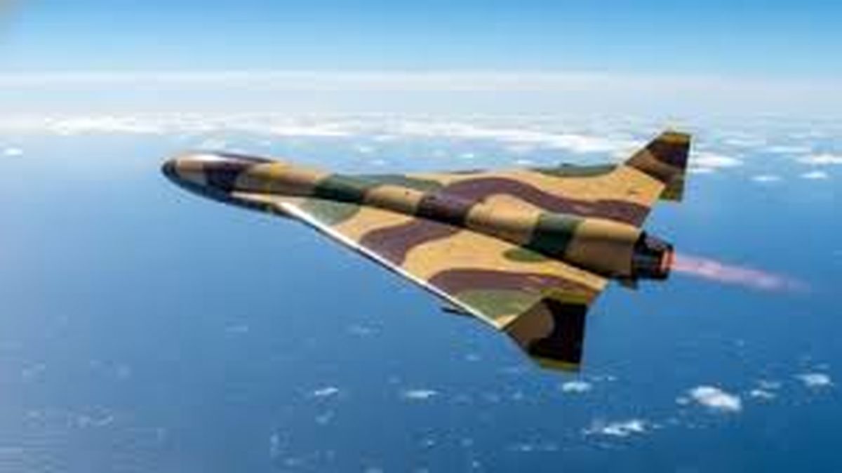 از سریع‌ترین پهپاد رادارگریز ایران رونمایی شد