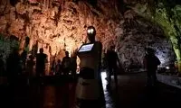آغاز به‌کار اولین ربات راهنمای گردشگریِ جهان
