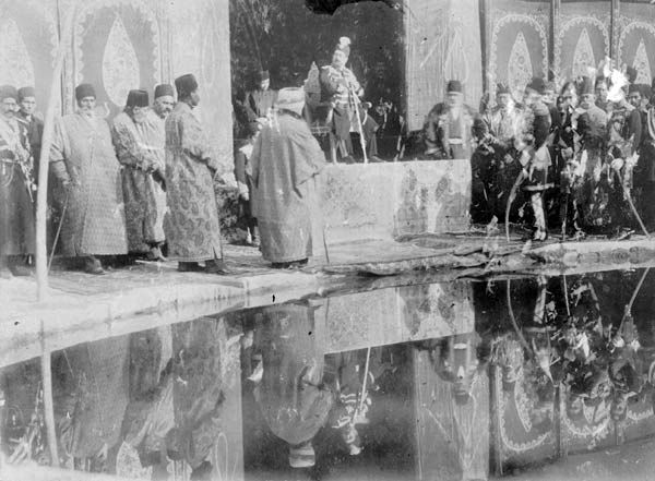 عکس: تاجگذاری محمدعلی شاه قاجار