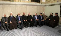 عکسی از عارف و حدادعادل در محضر رهبری