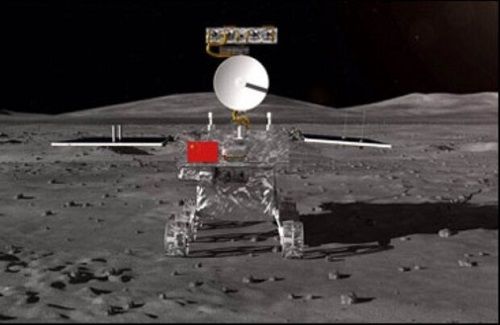 فرود ماهنورد چینی چانگ‌ئه در ماه