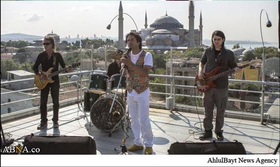 موسیقیدان راک که امام جماعت است+عکس