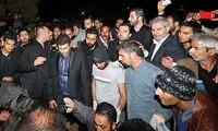 عکس: دفن شبانه پیکر «مرتضی پاشایی»