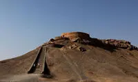 دخمه زرتشتیان یا برج خاموشان در یزد