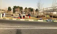 فروش پرچم مقابل ورزشگاه، در دربی بدون تماشاگر!