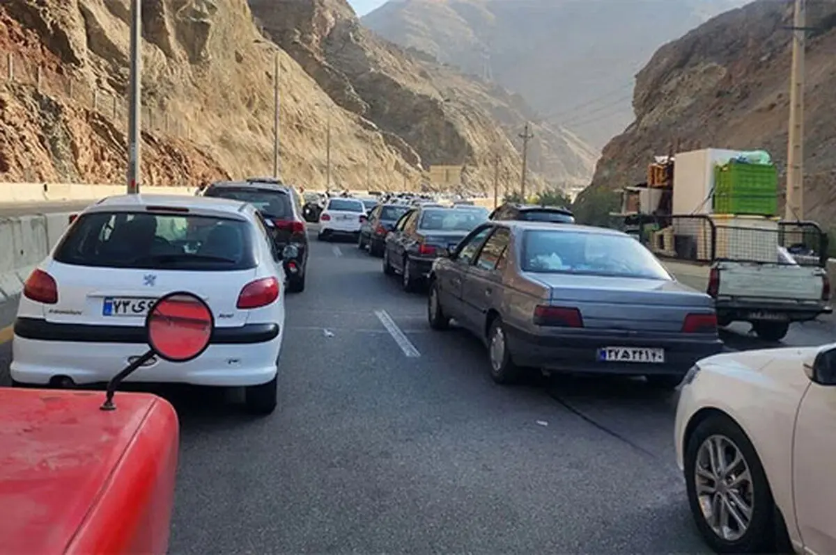 توقف یک‌ساعته خودروها در آزادراه تهران-شمال