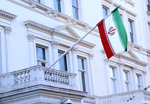 هیچکس از طرف سفارت ایران، نمایندگی ندارد