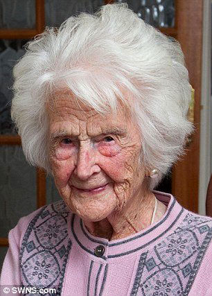 پیرترین زن بریتانیایی از دنیا رفت