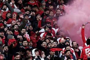 بنر هواداران تراکتور در ورزشگاه پربازدید شد