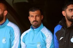 تیپ کلاسیک رامین در شب یلدای استقلالی‌ها