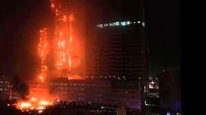 آتش سوزی گسترده یک برج تجاری در کرج