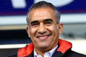 استایل جذاب عقاب آسیا پس از عمل جراحی