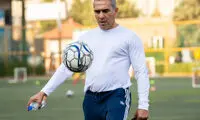 لباس عجیب و غریب تیم ملی به سبک استقلال