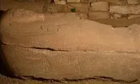 کشف تابوت خزانه‌دار اعظم مصر باستان