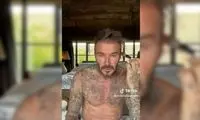 دیوید بکهام درحال آرایش