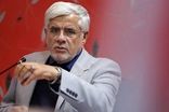 احضار چندین روزنامه‌نگار به دلیل انتقاد از عارف!