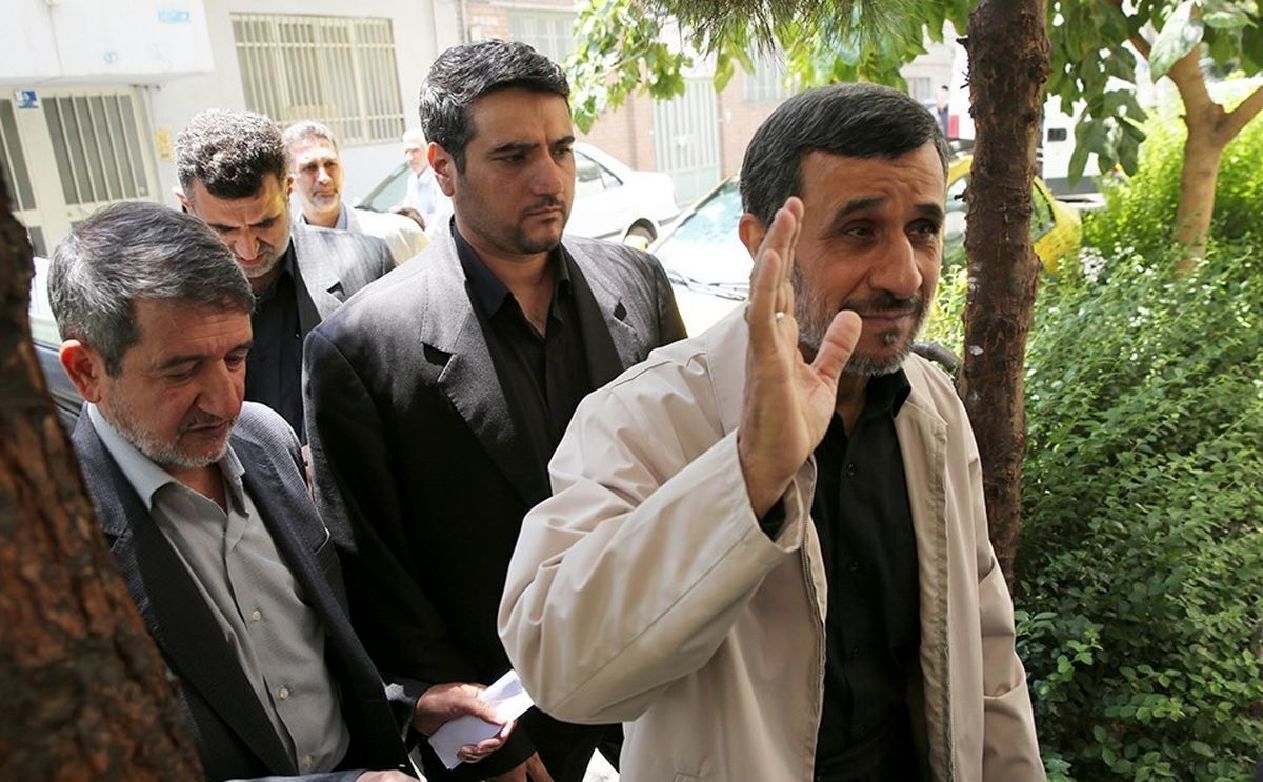 ادعای جنجالی درباره سوءقصد به جان احمدی‌نژاد 