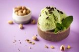 طرز تهیه بستنی پسته‌ای، ۵ دقیقه‌ای در منزل!