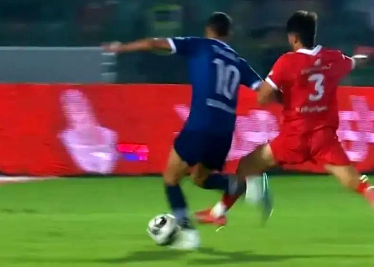 پنالتی گل‌گهر مقابل پرسپولیس سوخت؟