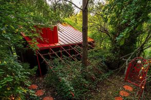 معماری این خانه در قلب ورشو توجه‌ها را جلب کرد