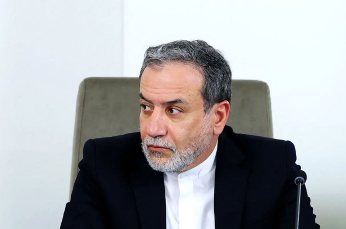عراقچی: درِ مذاکره با آمریکا بسته خواهد ماند