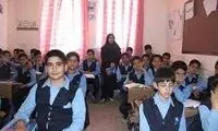 ویدئو این خانم معلم از کلاسش خشم مردم را برانگیخت