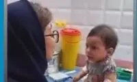 ویدئویی از آواز خواندن پرستارِ زن برای کودکِ گریان پربازدید شد
