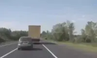 تصادفی شاخ به شاخ و وحشتناک وسط خیابان