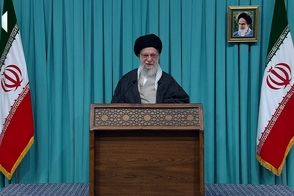 رهبر انقلاب: مذاکره با آمریکا هیچ سودی برای ما ندارد
