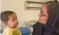 ویدئویی از آوازخوانی پرستار زنِ خوش صدا طی ساعات گذشته وایرال شد
