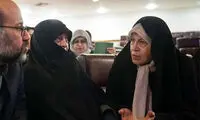 حضور فائزه هاشمی در مراسم بزرگداشت اشرف بروجردی