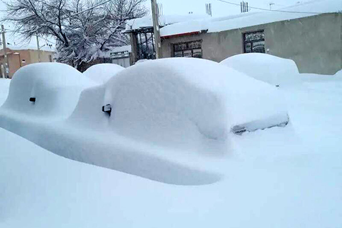این روستا، زیر برف ناپدید شد