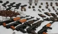 تریلی حامل سلاح جنگی در مرز کرمانشاه توقیف شد