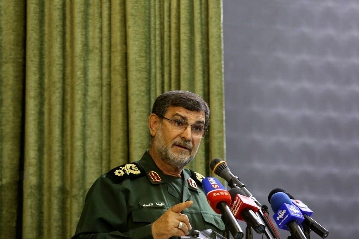   سردار تنگسیری: ۲ هزار کیلومتر از ساحل جنوبی مسلح شد 