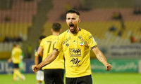 رکب سنگین سپاهان، هواداران استقلال را آتشی کرد!