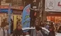 مرگ دختری که روی سقف خودروی پلیس رفت؟